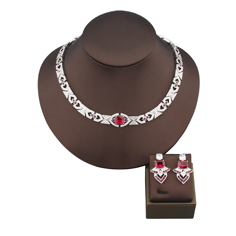 Designer Collection Style Stud - Vintage Collectible Jewelry ulasan dan harga